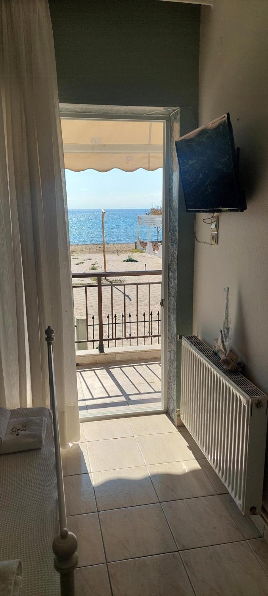 Seaside Studios Paralia Dionysiou Exterior foto